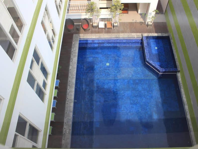 Hotel Dafam Fortuna Seturan Maguwo Esterno foto